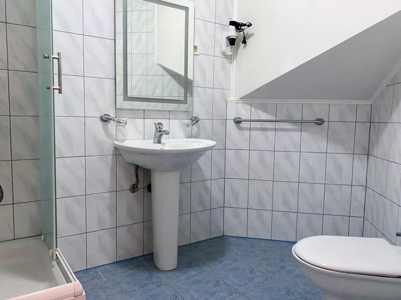 Motel Vujeva 리브노 외부 사진