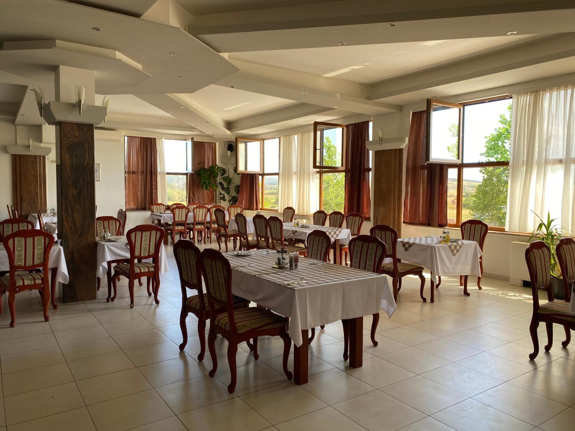 Motel Vujeva 리브노 외부 사진
